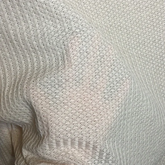 NWT Umgee Cowl Neck Dolman Waffle Top - Beige - Size Medium - Picture 5 of 7